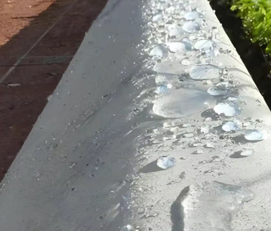 阜康硅烷浸渍涂料在混凝土保护中的应用